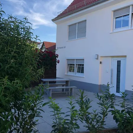 Guest Mit 2 Getrennten Schlafzimmern Fuer 4 Personen 24h Check In *